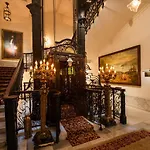 Pera Palace Hotell 5*