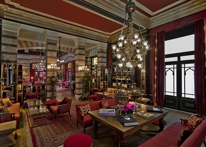 Pera Palace Hotell 5*