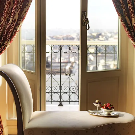 Pera Palace מלון 5*